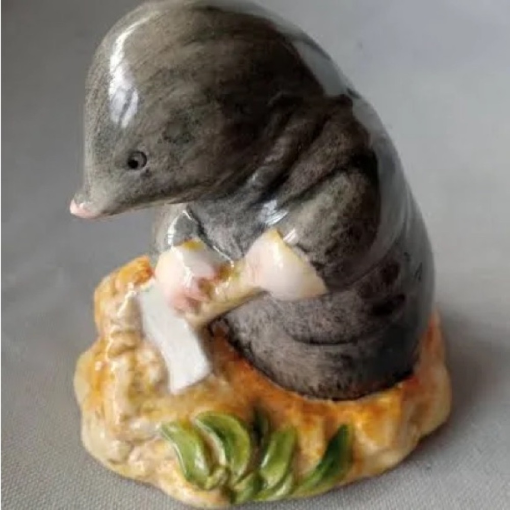 Beatrix Potter “Diggory Diggory Delvet” 1982